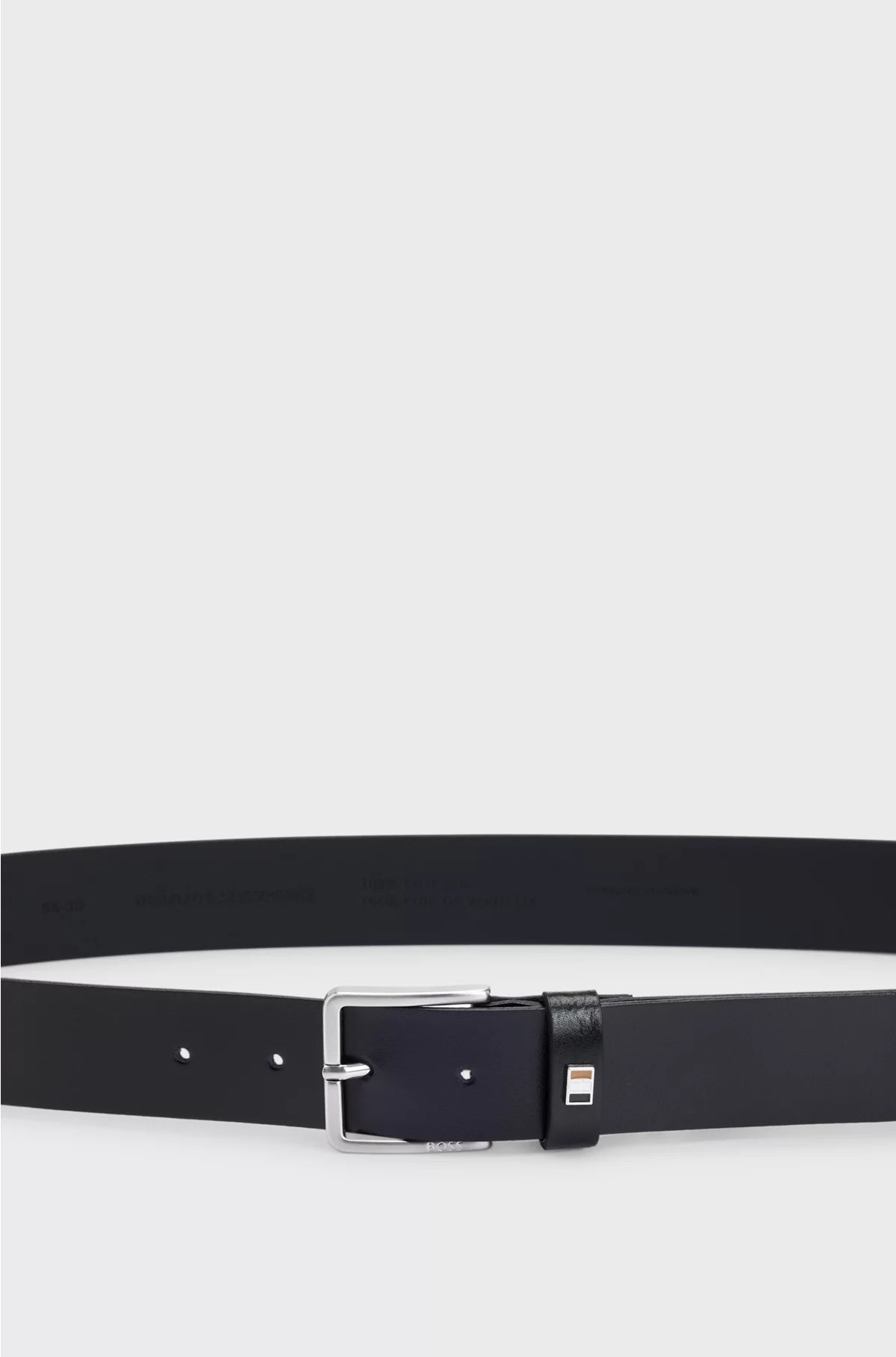 ITALIAN-LEATHER BELT WITH SIGNATURE-STRIPE KEEPER