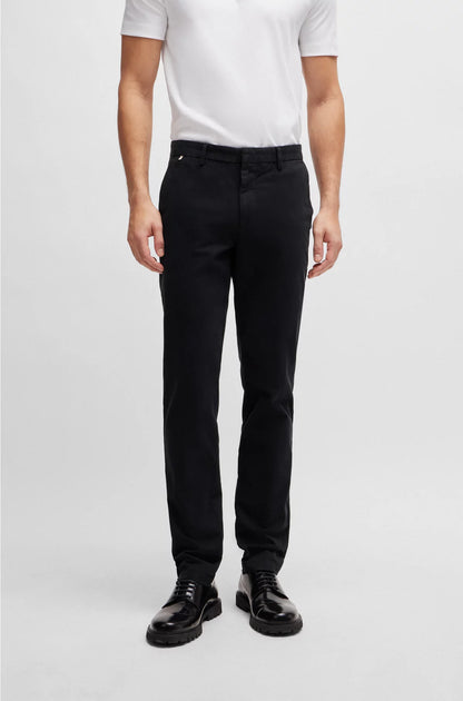 SLIM-FIT CHINOS IN STRETCH-COTTON GABARDINE