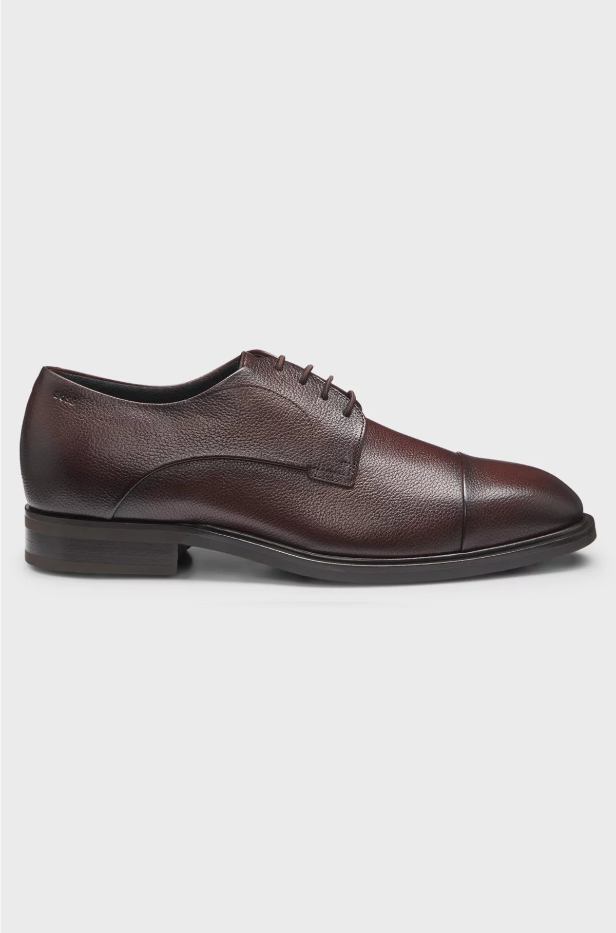 CAP-TOE DERBY SHOES IN GRAINED LEATHER