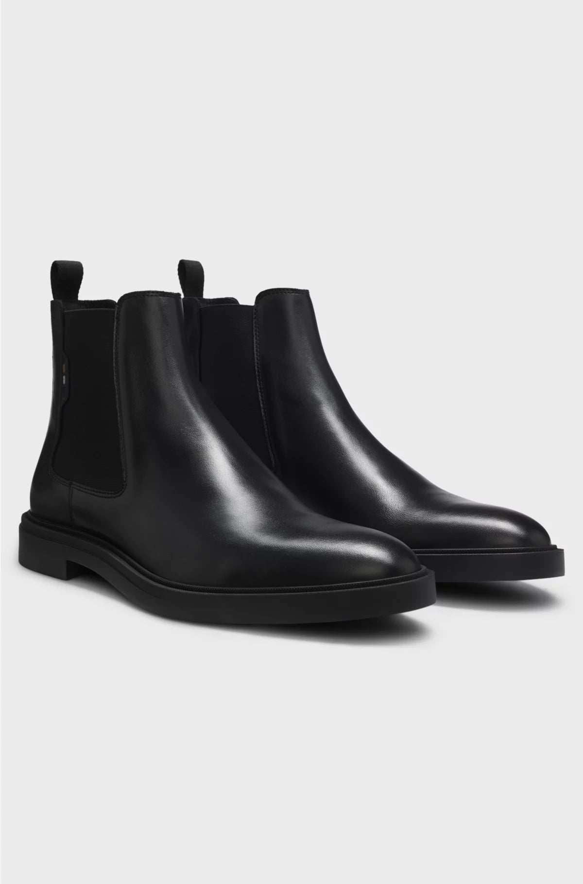 CHELSEA BOOTS IN NAPPA LEATHER WITH SIGNATURE-STRIPE DETAIL